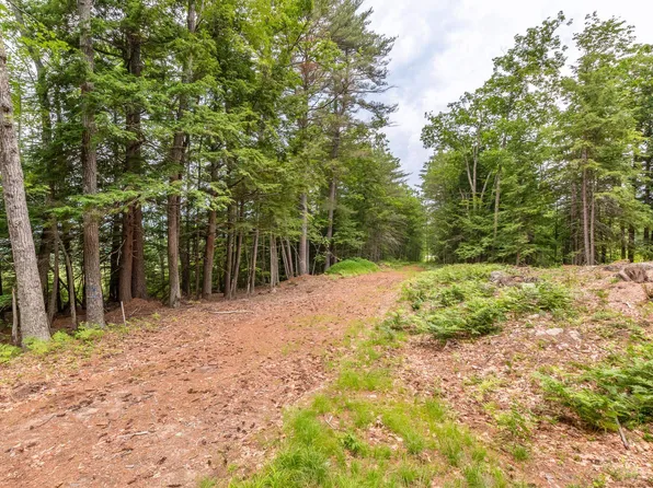 00 NH Route 104, Meredith, NH 03253