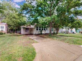 4717 Marks Pl, Fort Worth, TX 76116