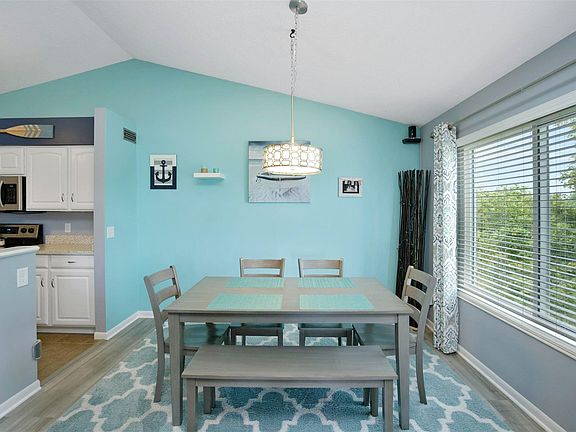 5th image of 1518 Butler Ct APT 304