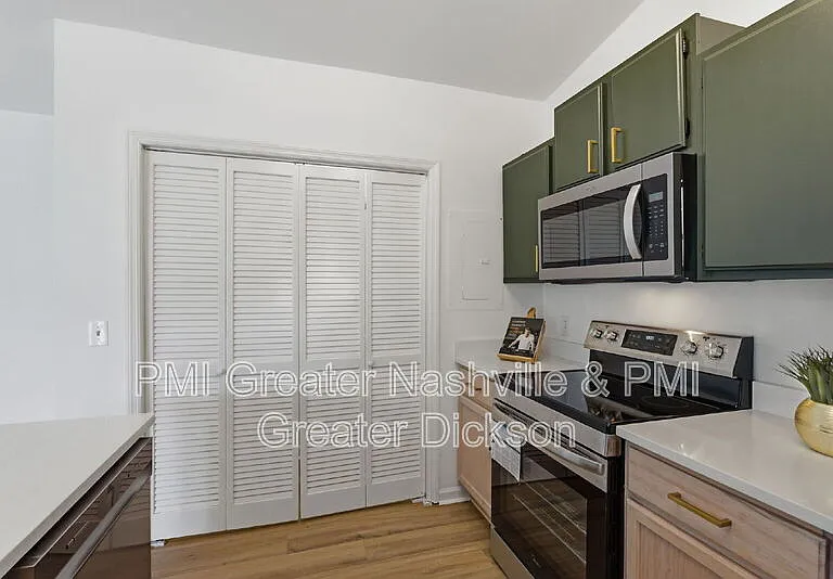 3051 Casa Dr — Photo 16
