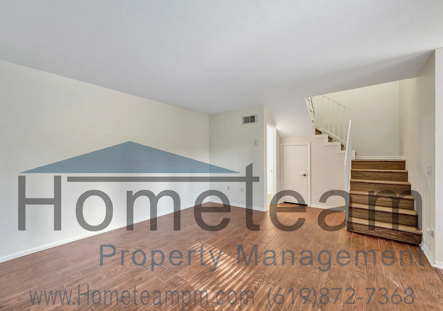 2 BR / 1.5 BA San Diego Condo — Photo 3