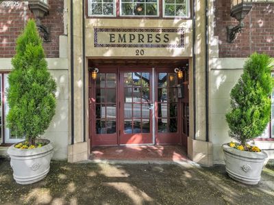 20 NW 16th Ave APT 8, Portland, OR, 97209