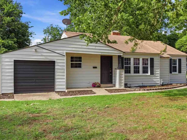 724 E Albany Ave, Ponca City, OK 74601