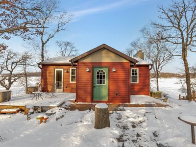17767 Rice Lake Rd, Eden Valley, MN, 55329
