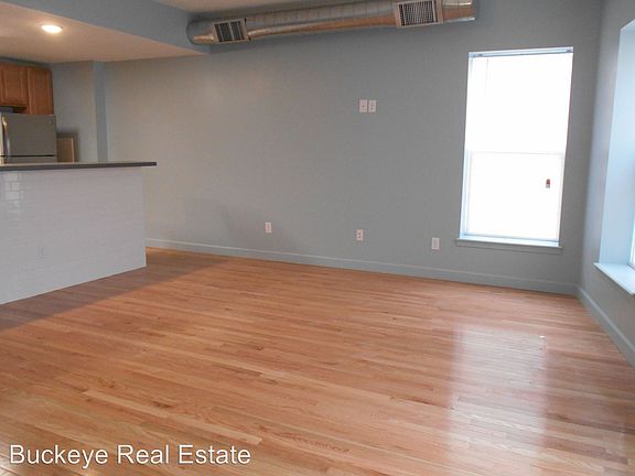 4th image of 1513 N High St APT F