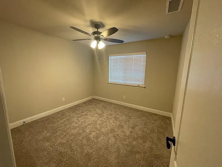 2306 Ranchwood Dr — Photo 6