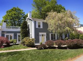 2 Cutting Dr, Newburyport, MA 01950