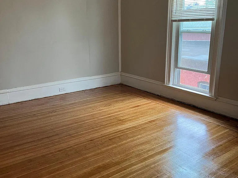 142 Cottage St #2 — Photo 2