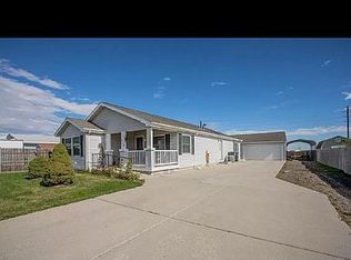 219 Medicine Bow Ave, Cheyenne, WY 82007
