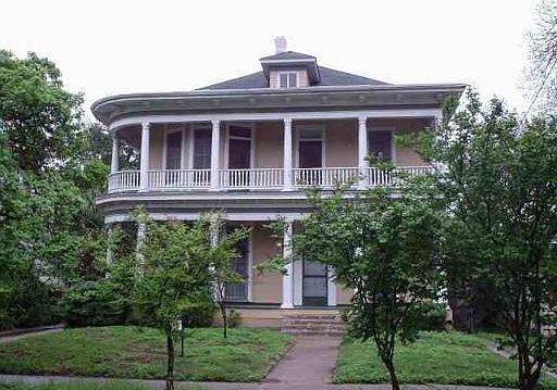 1st image of 521 MADISON ST