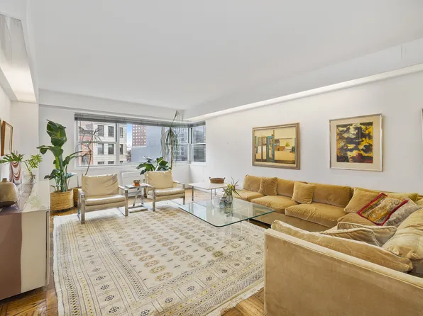 70 East 10th Street image 1 of 8