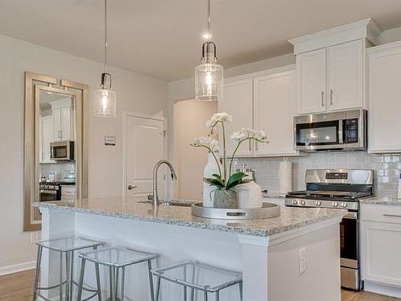 4th image of TBD Westfield Circle #Easton A TBB