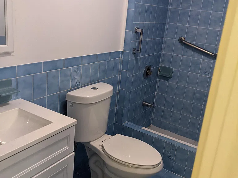 75 Webster Ave #1 — Photo 12