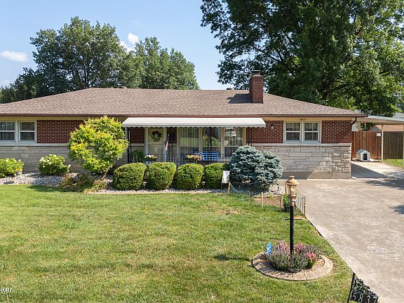 3rd image of 5837 Jerry Ln