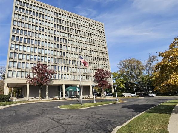 22700 Garrison St APT 709