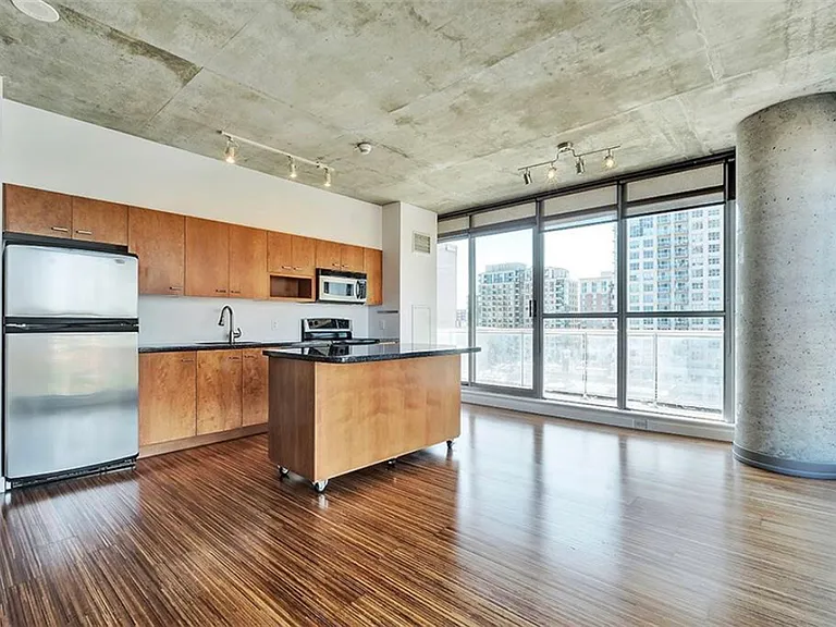 179 George St #706 — Photo 28