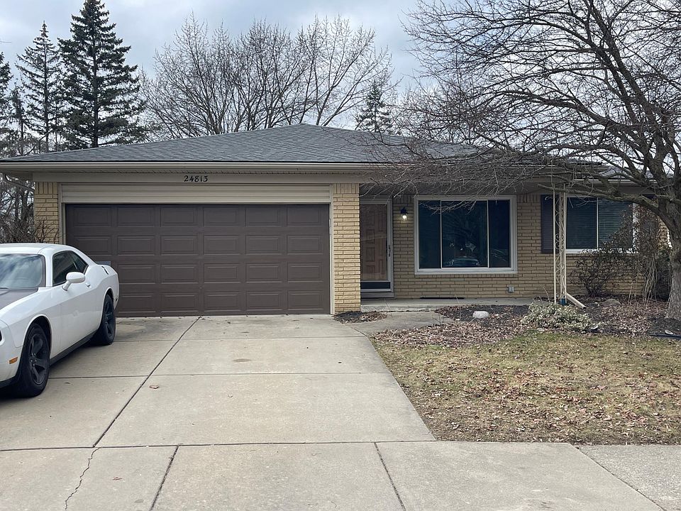 1st image of 24813 Highlands Dr