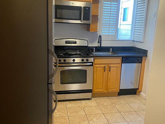 4th image of 3425 19th St APT 12