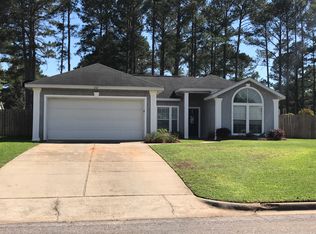 202 Trunbury Dr, Dothan, AL 36305