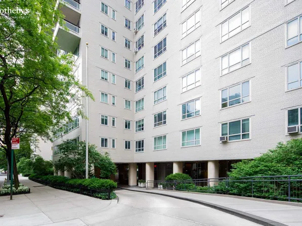 200 East 66th Street B1405 image 15 of 15