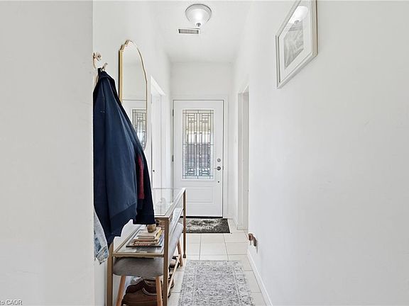 4th image of 12 Nelson St
