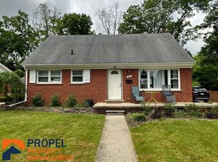 681 Center Dr, Ann Arbor, MI 48103