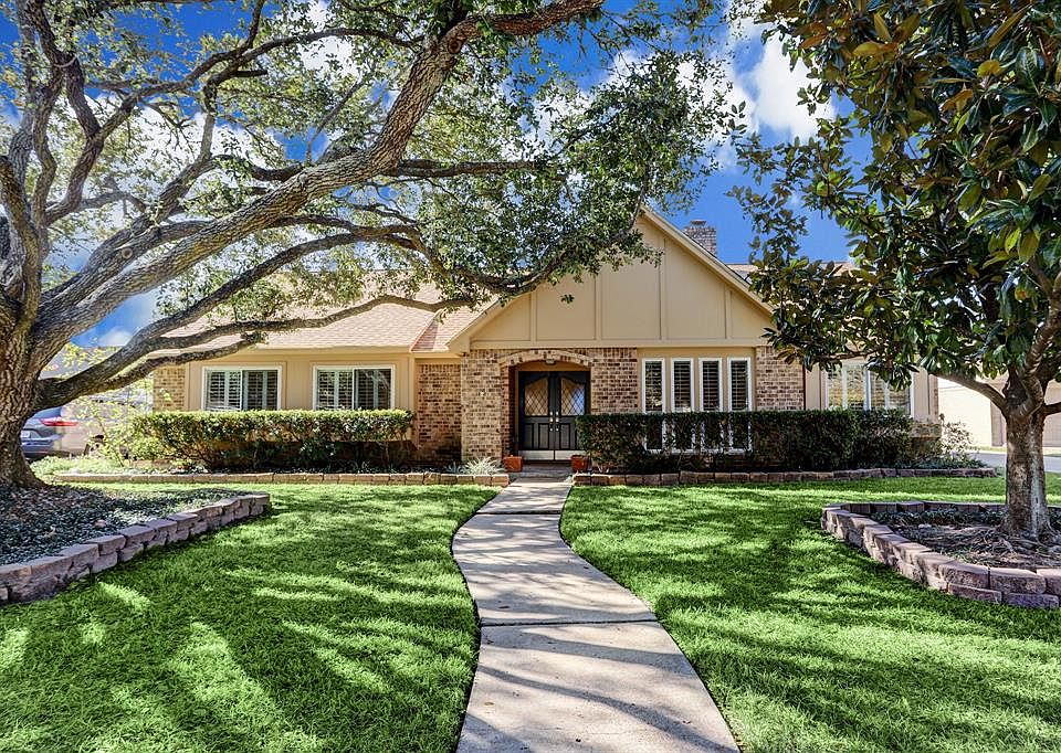 1st image of 3019 Shadowdale Dr