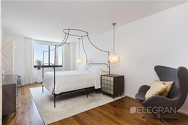Sold by (Legacy) Elegran