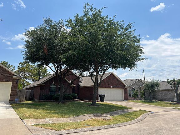 3rd image of 10739 White Bridge Ln