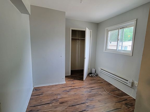 3rd image of 9 Knox St APT 3