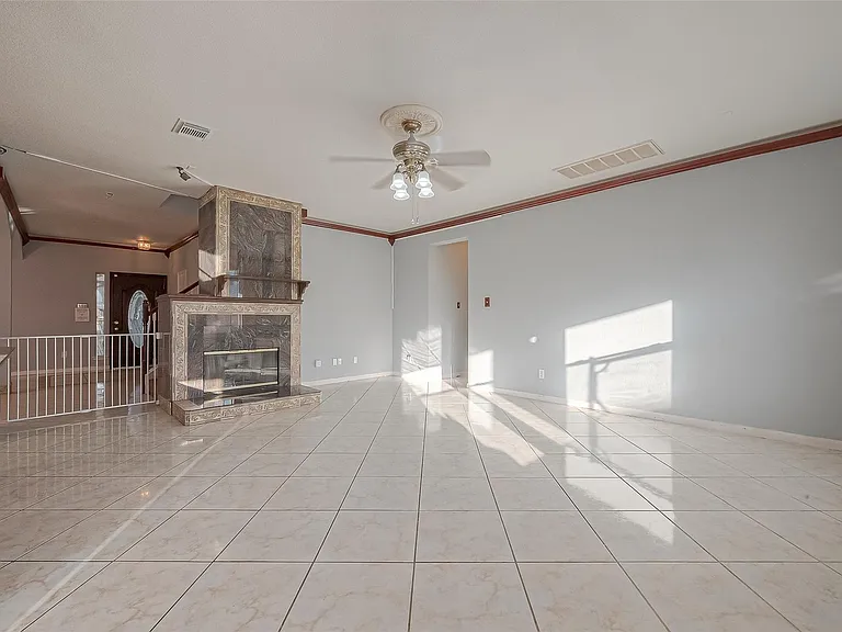 9407 Demsey Mill Dr — Photo 8