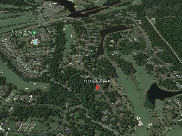 135 Maple Creek Drive, Wallace, NC 28466