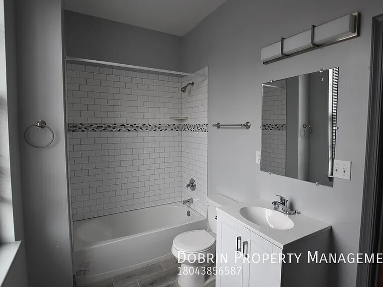106 E Clay St #A — Photo 11
