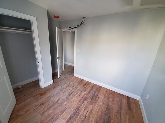 5th image of 351 Mulberry St #11