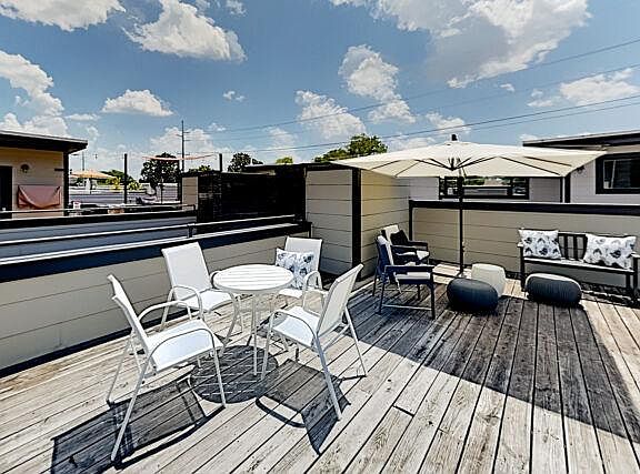 Private rooftop deck