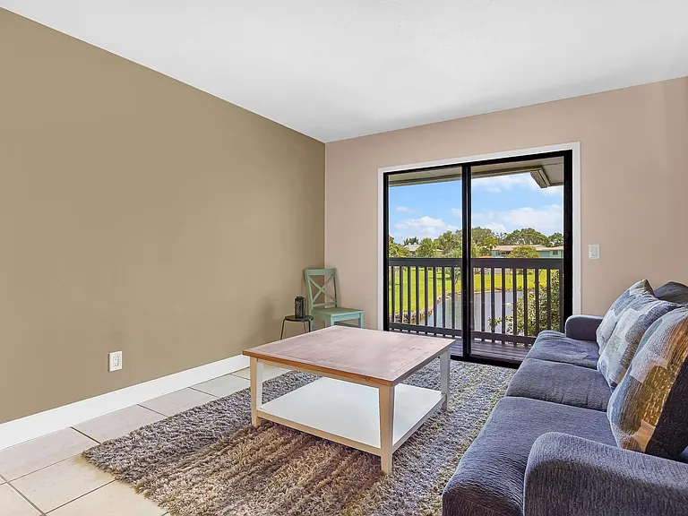 650 W Pope Rd #208 — Photo 10