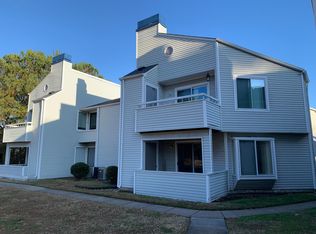 4726 Red Duck Ct, Virginia Beach, VA 23462