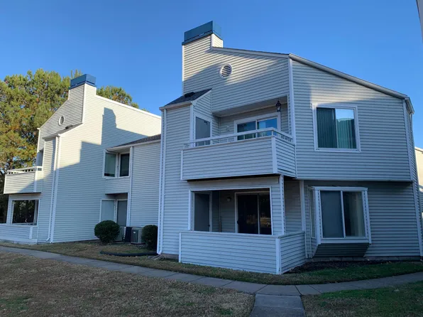 4726 Red Duck Ct, Virginia Beach, VA 23462