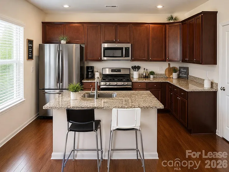 6438 Revolutionary Trl — Photo 4