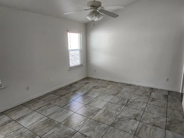 2164 Dorado Dr — Photo 3