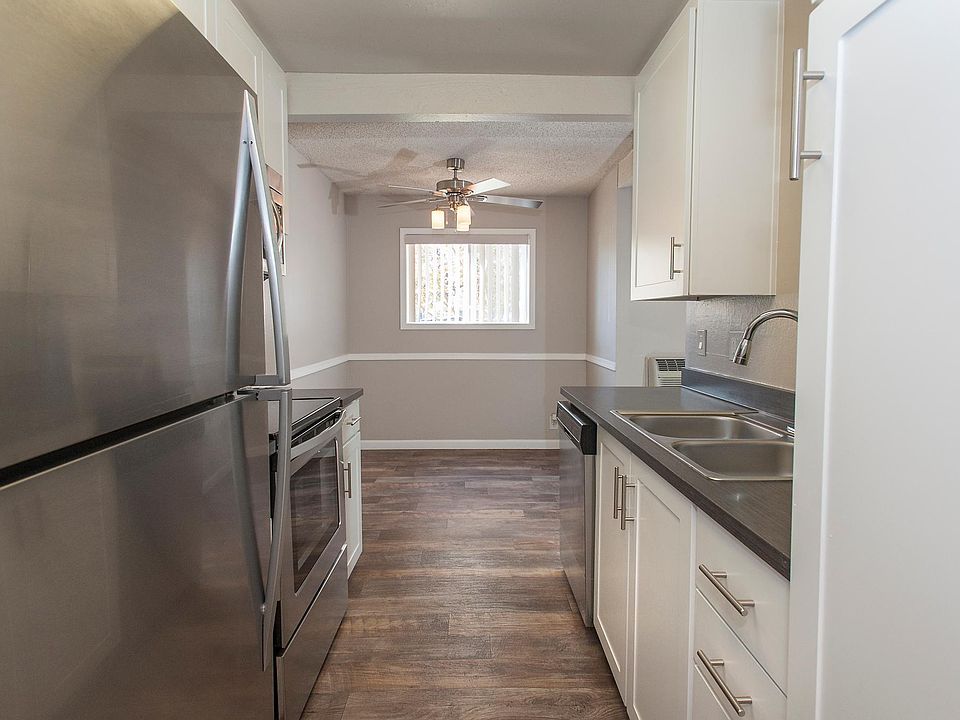 1st image of 10140 Calvert Dr #261