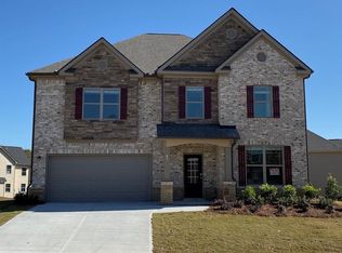 47 Mulberry Bush Dr, Loganville, GA 30052