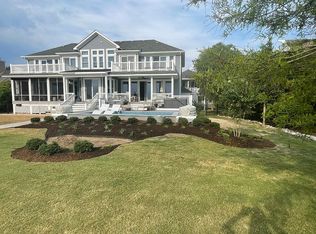 7056 Currituck Rd, Kitty Hawk, NC 27949