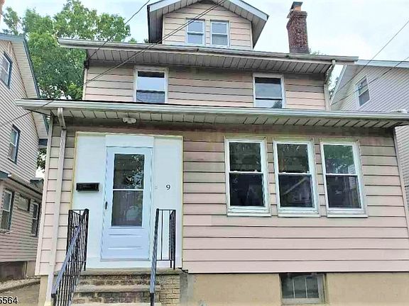 2nd image of 9 Lafayette Pl