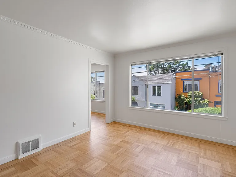 115 Farnum St — Photo 8