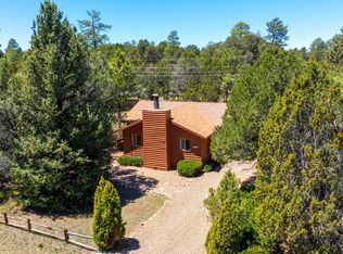 3396 Navajo Dr, Overgaard, AZ 85933