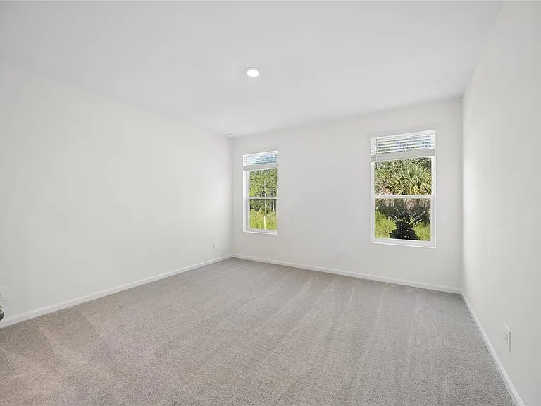 5087 Loggia Ln — Photo 6