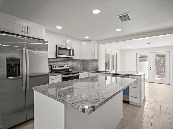 5th image of 27225 Belle Rio DR