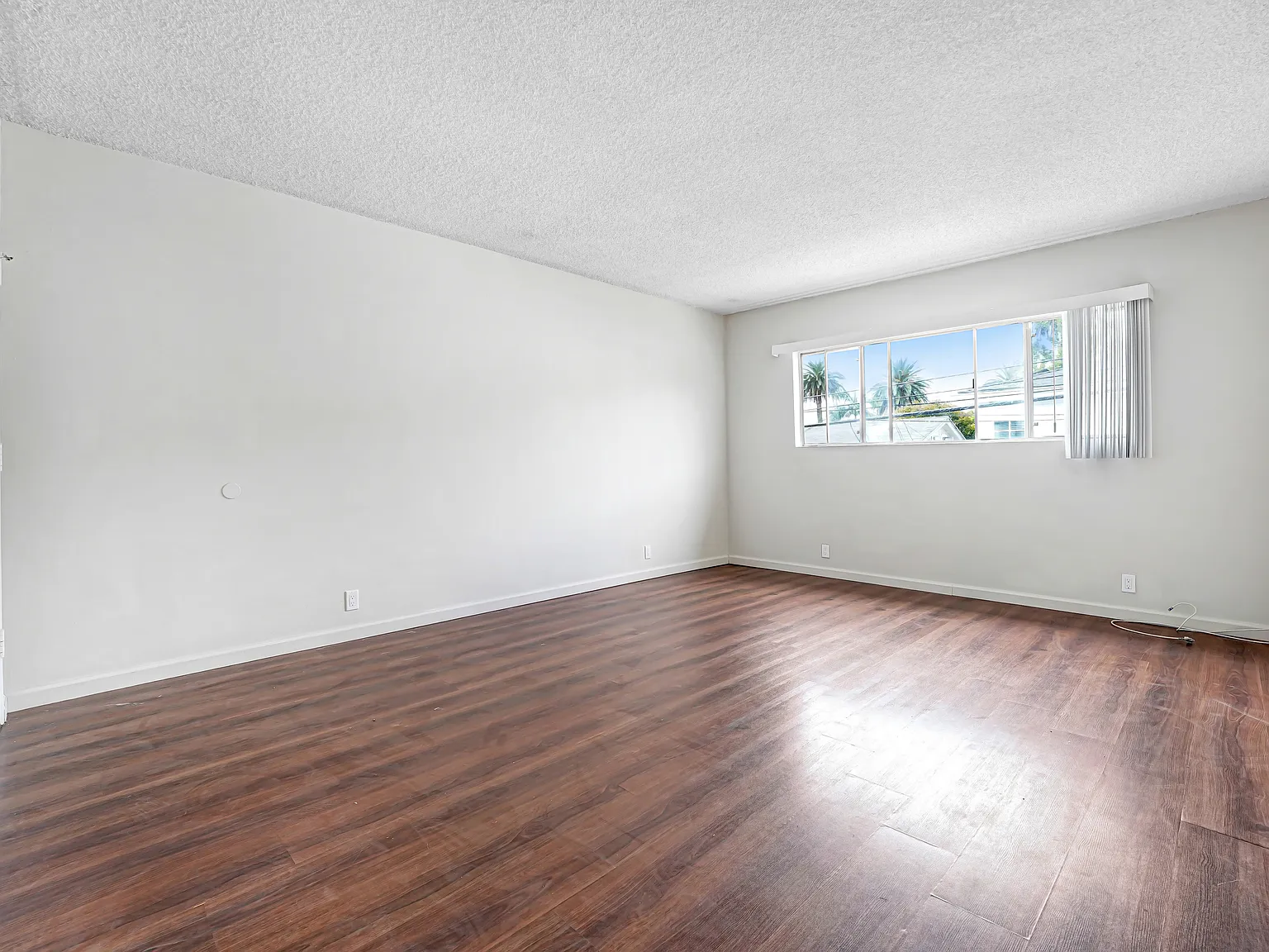1 bed, 750 sqft, $2,195 — Photo 3