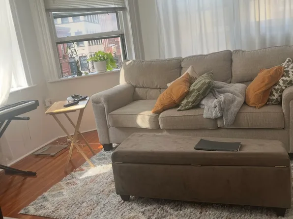 34 Parmenter St #3, Boston, MA 02113